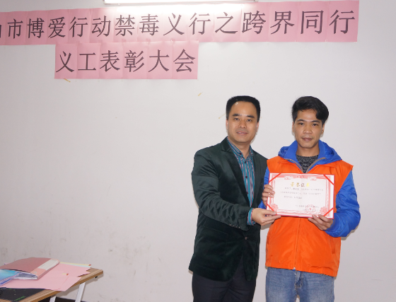 1477558806877982.png QQ圖片20161027165528.png